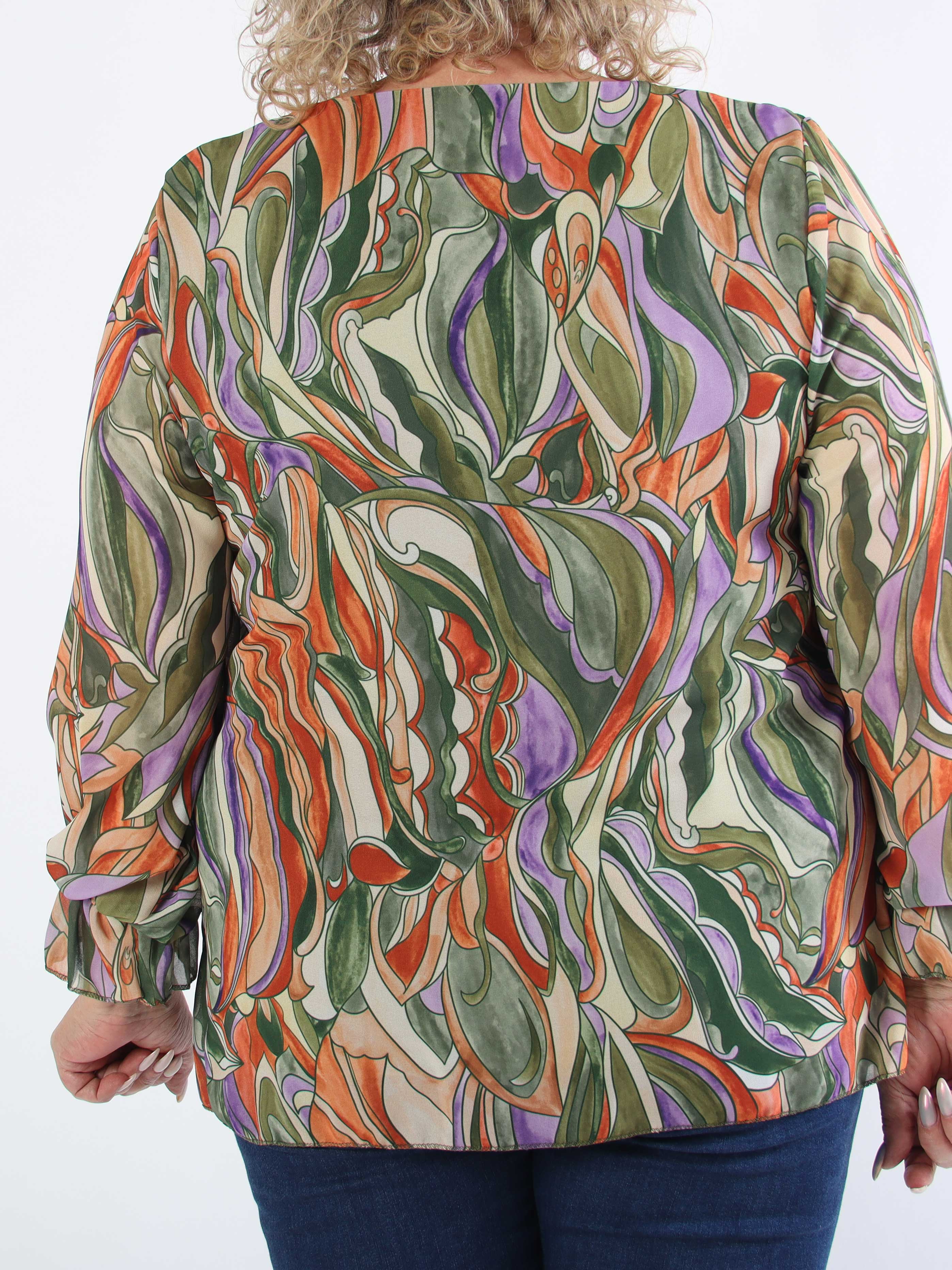 Lilia - Mönstrad plisserad blus i stor storlek